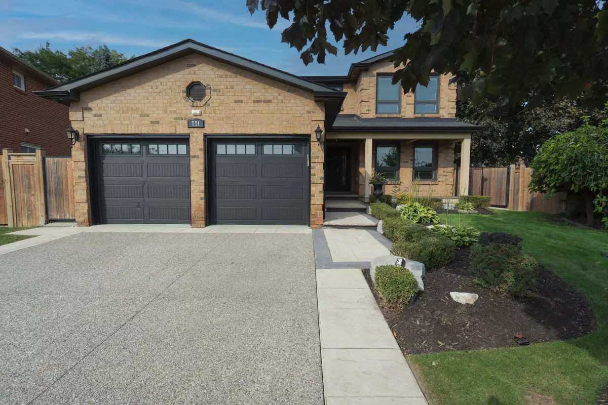 Mississauga, ON L4Y 4E9,771 Ajyn CT