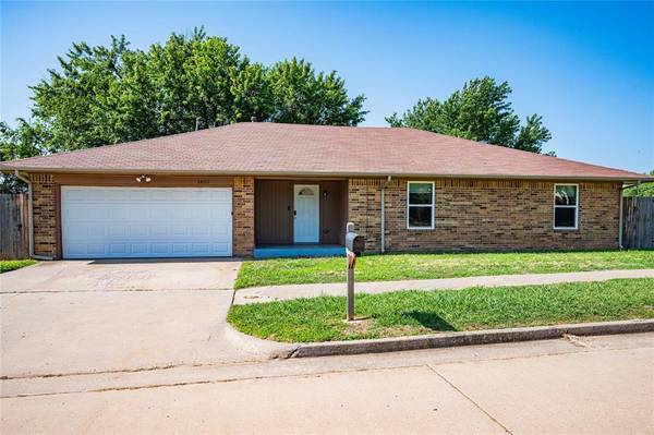 1400 NE 1st Street, Moore, OK 73160