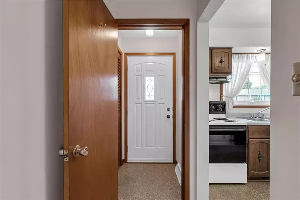 Cornwall, ON K6K 1K1,424 MERCIER AVE W