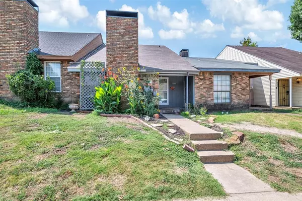 Dallas, TX 75228,1840 Abshire Lane