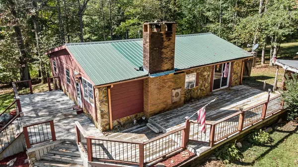 Mineral Bluff, GA 30559,281 Autumn Road