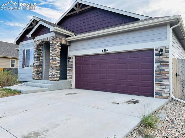 6862 Galpin DR, Colorado Springs, CO 80925