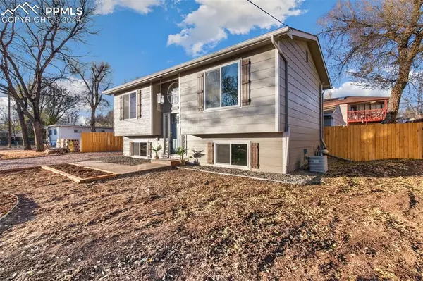 Colorado Springs, CO 80909,2538 E Yampa ST