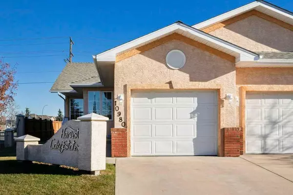 10980 Harvest Lake WAY NE, Calgary, AB T3K 4K9