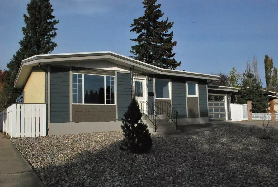 2723 8A AVE North, Lethbridge, AB T1H 1E3