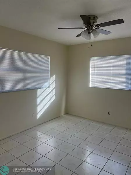 4451 NW 43rd Ct, Lauderdale Lakes, FL 33319