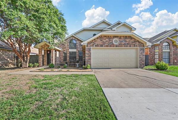 2870 Fenwick Street,  Grand Prairie,  TX 75052