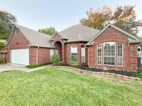 Grapevine, TX 76051,2113 N Aspenwood Drive