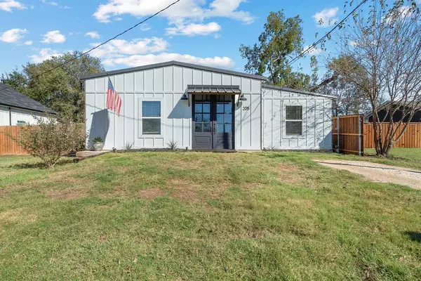 Godley, TX 76044,205 E Graham Street