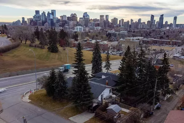 1503 11 AVE Northwest, Calgary, AB T2N 1G8