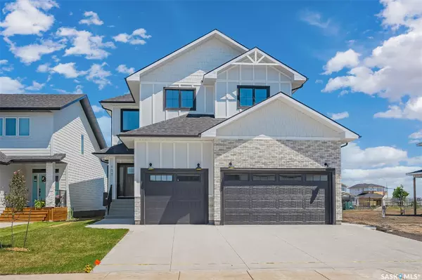 107 Woolf BEND, Saskatoon, SK S7W 1E6