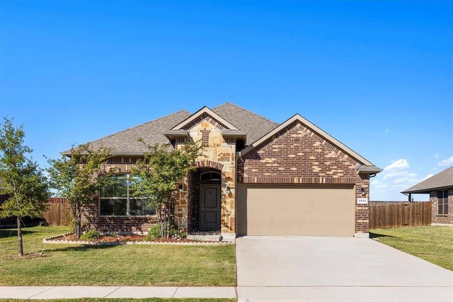 3513 Eden Street, Krum, TX 76249