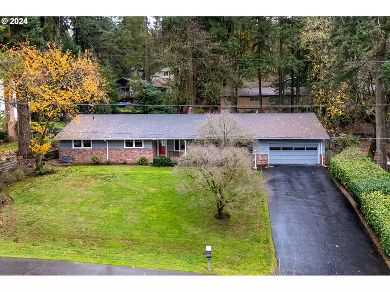 2820 DELLWOOD DR, Lake Oswego, OR 97034