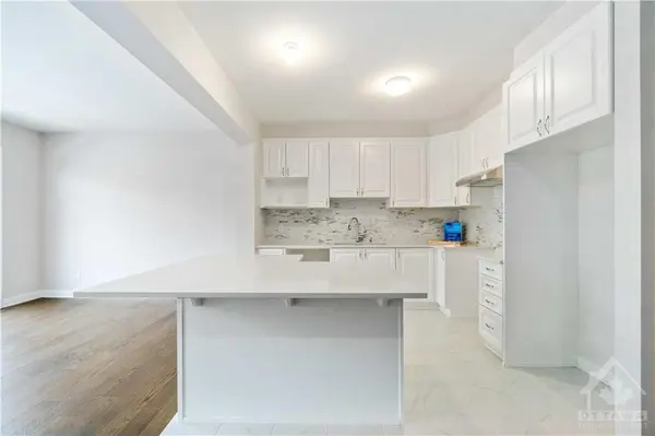 2168 WINSOME TER, Ottawa, ON K4A 5A2
