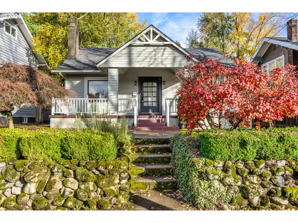 3719 NE SENATE ST, Portland, OR 97232