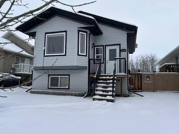 8844 75 AVE, Grande Prairie, AB T8X0H7