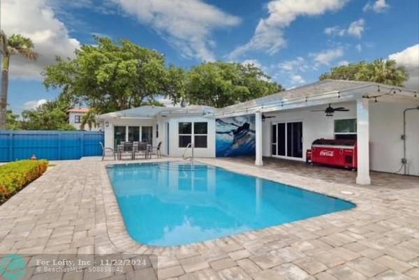 210 17th Ave, Lake Worth Beach, FL 33460