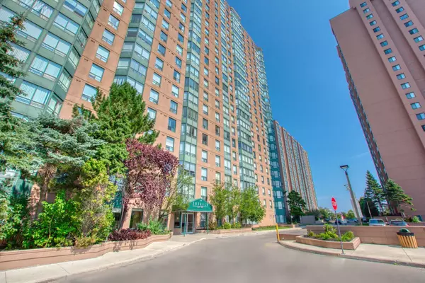 Mississauga, ON L5B 4B1,135 Hillcrest AVE #2212