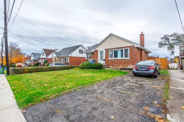 Hamilton, ON L8K 4N9,355 ROSEDALE AVE