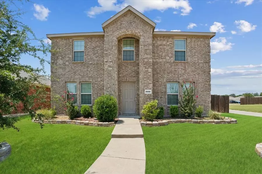 2535 Brentwood Drive, Lancaster, TX 75134