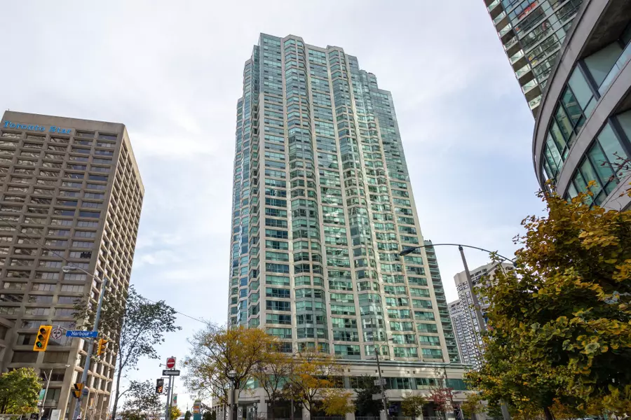 10 Yonge ST #1404, Toronto C01, ON M5E 1R4