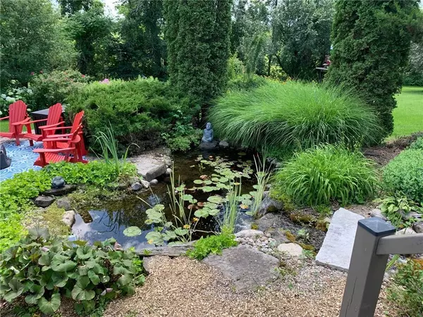 Ste Anne De Prescott, ON K0B 1M0,1425 PETITE QUATORZE RD