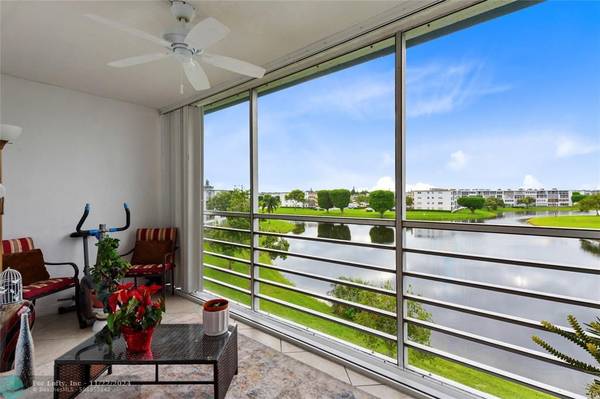 4024 Lincoln B  #4024, Boca Raton, FL 33434