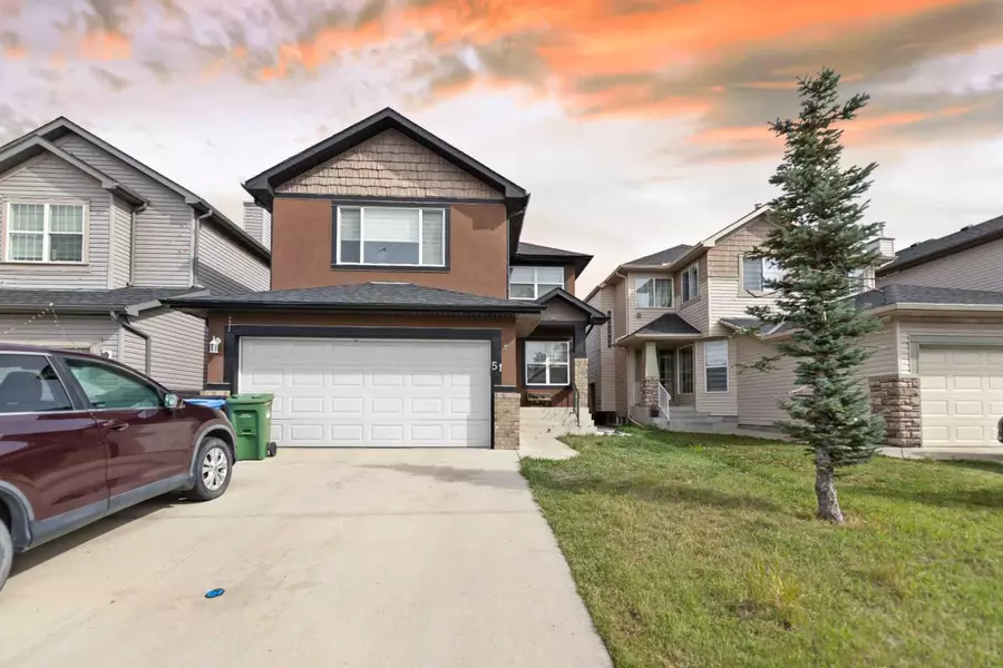 51 Saddlecrest GDNS Northeast, Calgary, AB T3J 0C4