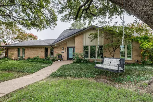 Dallas, TX 75229,3488 Webb Garden Drive