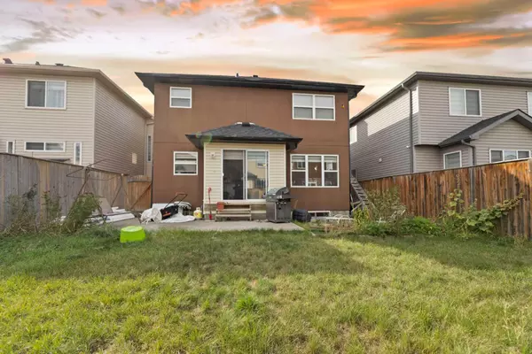 Calgary, AB T3J 0C4,51 Saddlecrest GDNS NE