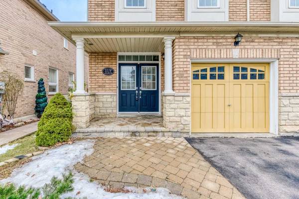 Oakville, ON L6M 0C8,2278 Stone Glen CRES