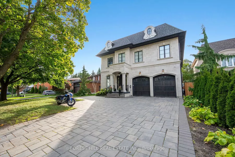 336 Pine Trees CT, Richmond Hill, ON L4C 5N4