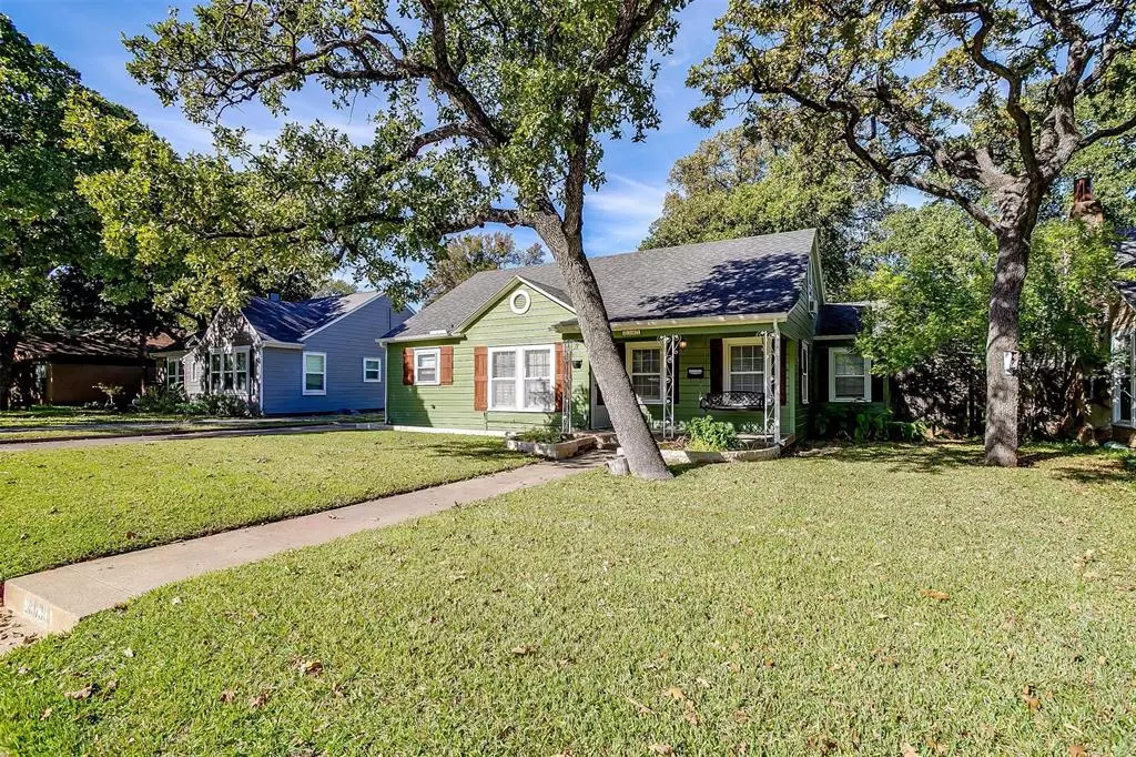 Fort Worth, TX 76111,2309 Honeysuckle Avenue