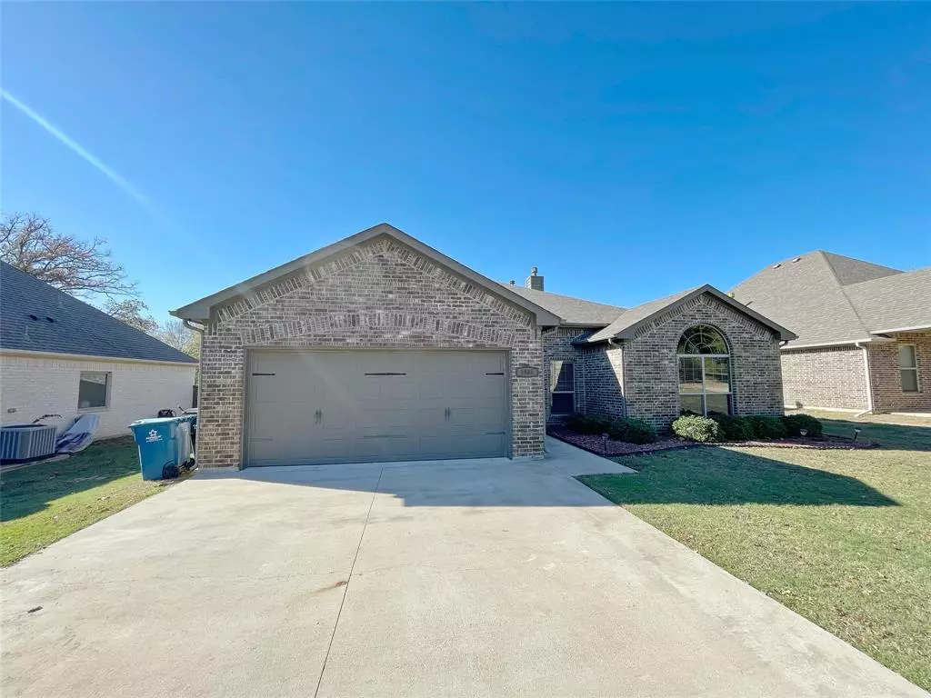 Denison, TX 75020,1521 S Lillis Lane