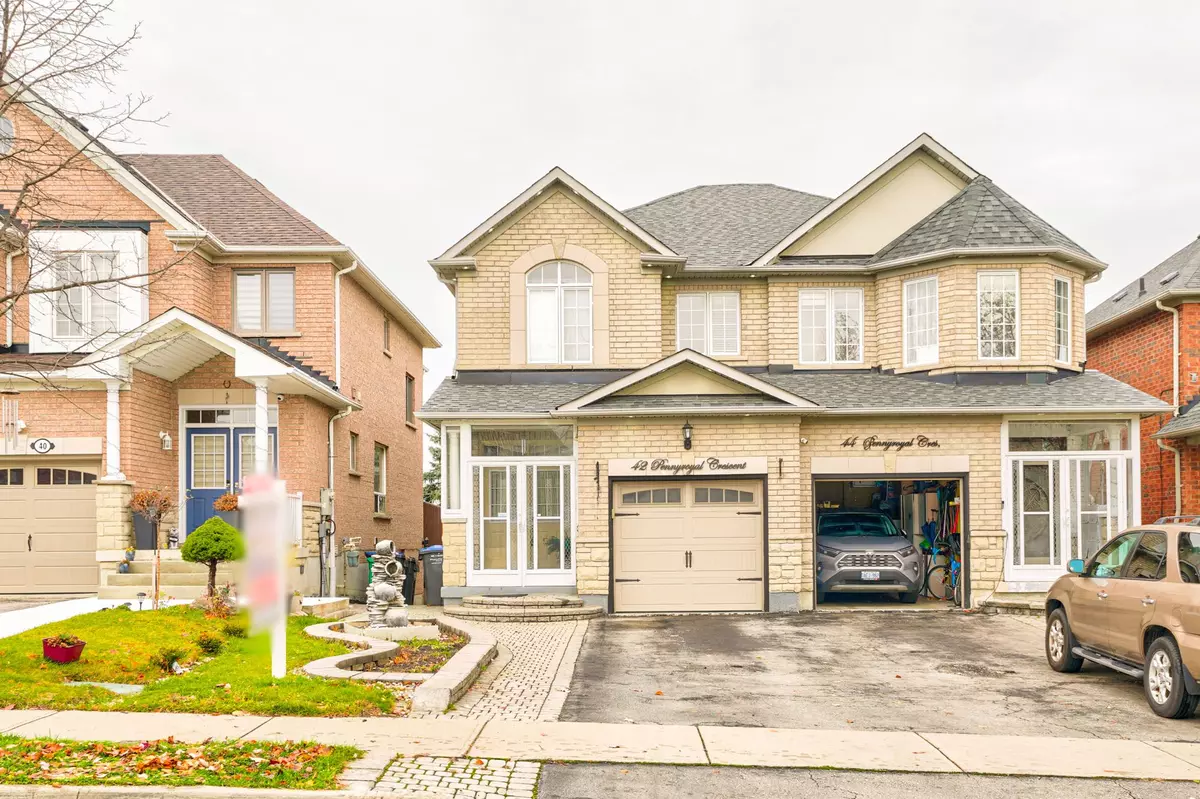 Brampton, ON L6S 6J7,42 Pennyroyal CRES