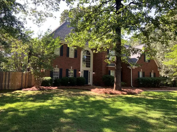 Oxford, MS 38655,304 Woodland Hills Drive