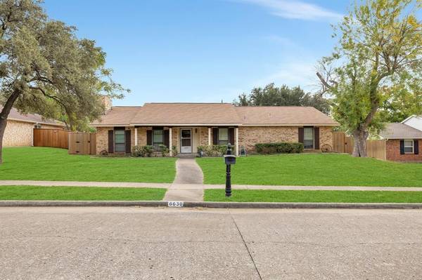 6630 Hunters Ridge Drive,  Dallas,  TX 75248