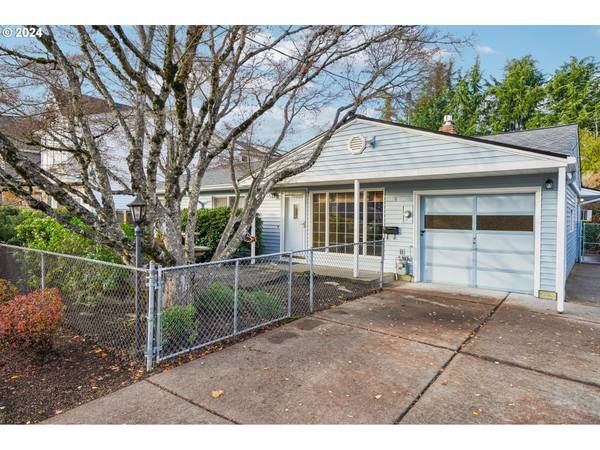 5815 SE TOLMAN ST, Portland, OR 97206