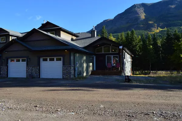 401 Castle Mountain Way, Rural Pincher Creek No. 9 M.d. Of, AB T0K 1W0