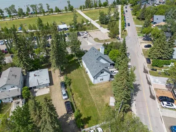 Sylvan Lake, AB T4S 1B9,4003 Lakeshore DR