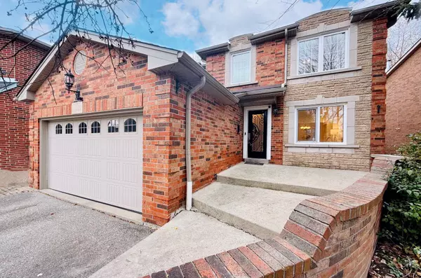 Mississauga, ON L5L 4J8,4066 Renfrew CRES