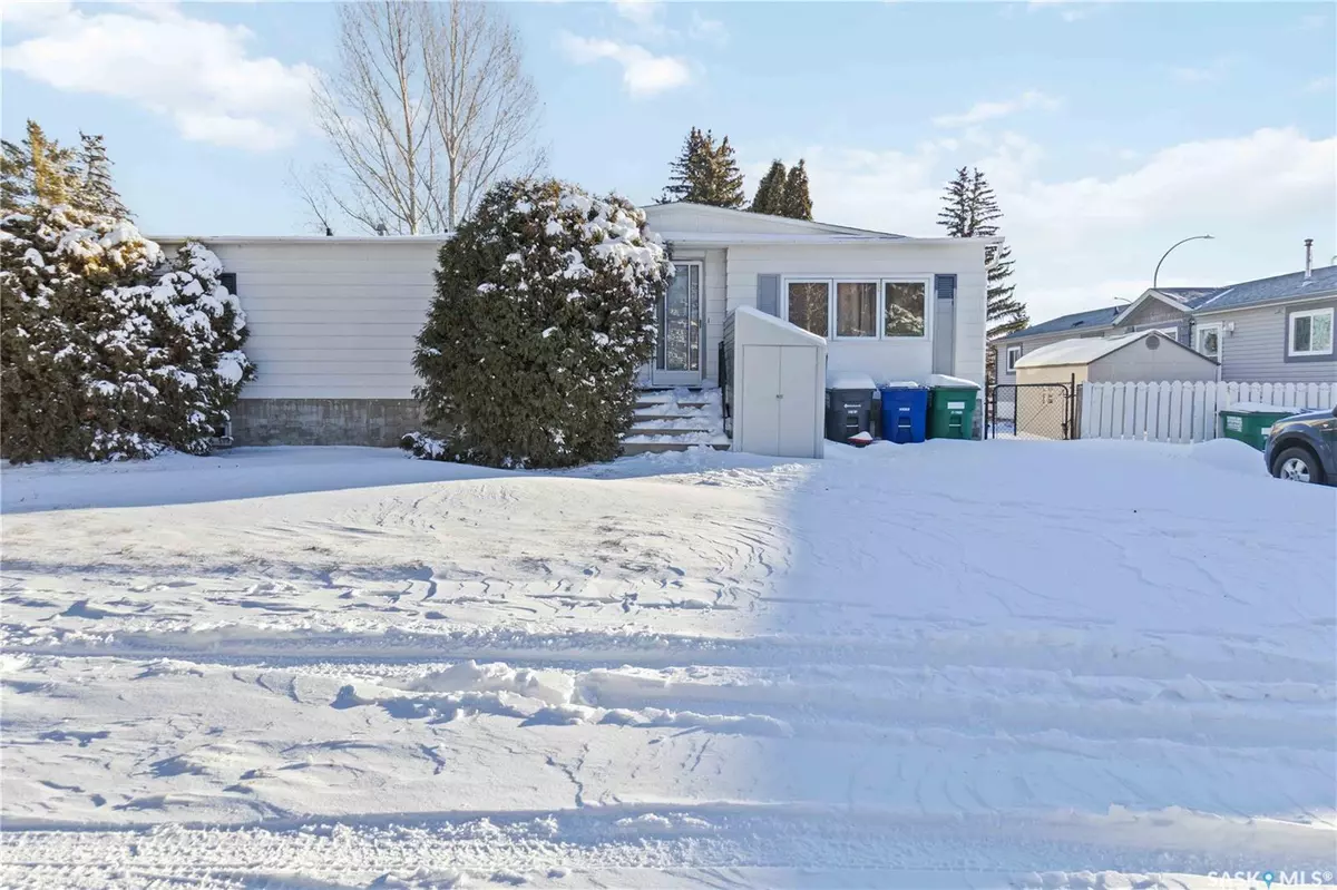 Saskatoon, SK S7H 5A2,239 Leland COURT