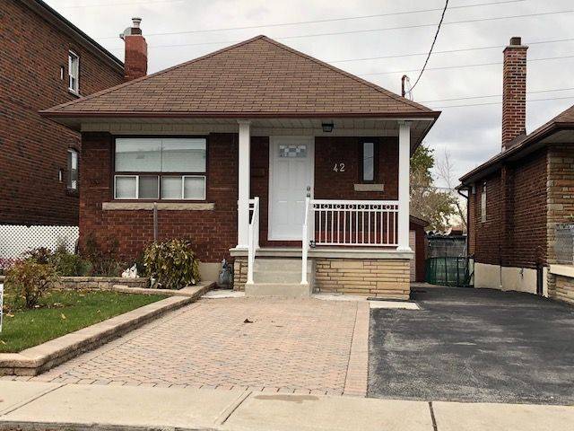 Toronto W04, ON M6E 2S8,42 Schell AVE #2