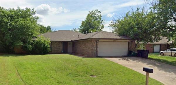 6704 Lyrewood Circle, Oklahoma City, OK 73132