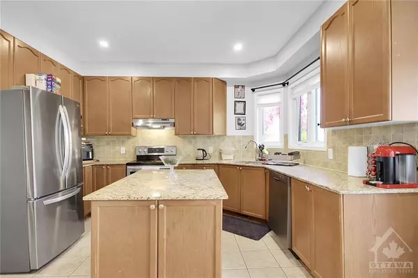 Ottawa, ON K2J 0H6,158 LAMPLIGHTERS DR