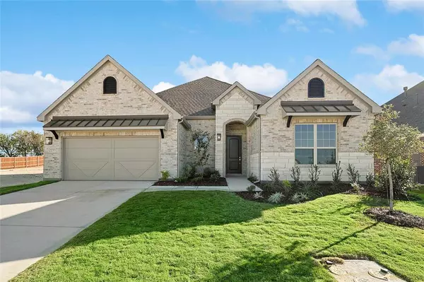 2237 Slate Drive, Waxahachie, TX 75167