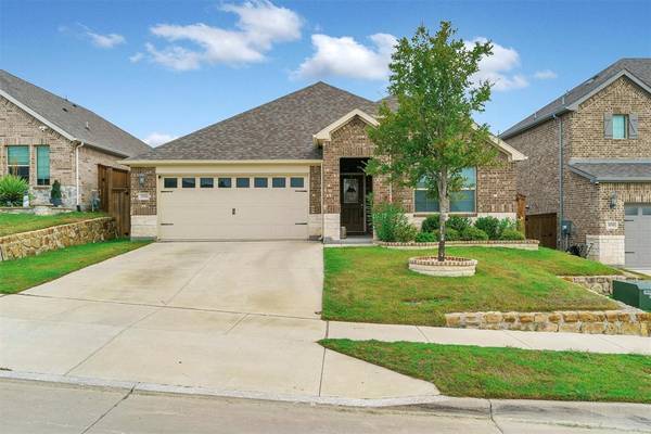 10504 Colina Drive, Fort Worth, TX 76126