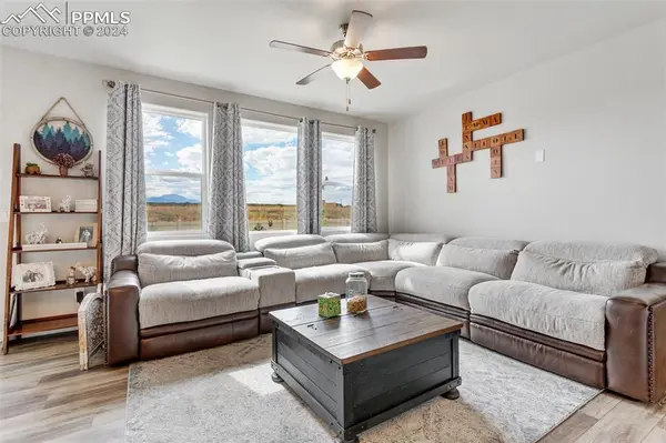5370 Wagon Hammer DR, Colorado Springs, CO 80925