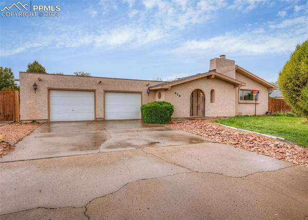 426 W Venturi DR,  Pueblo,  CO 81007