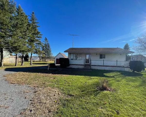 400 York RD, Tyendinaga, ON K0K 1X0